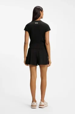 Active Slim-Fit T-Shirt mit feuchtigkeitsableitenden Eigenschaften