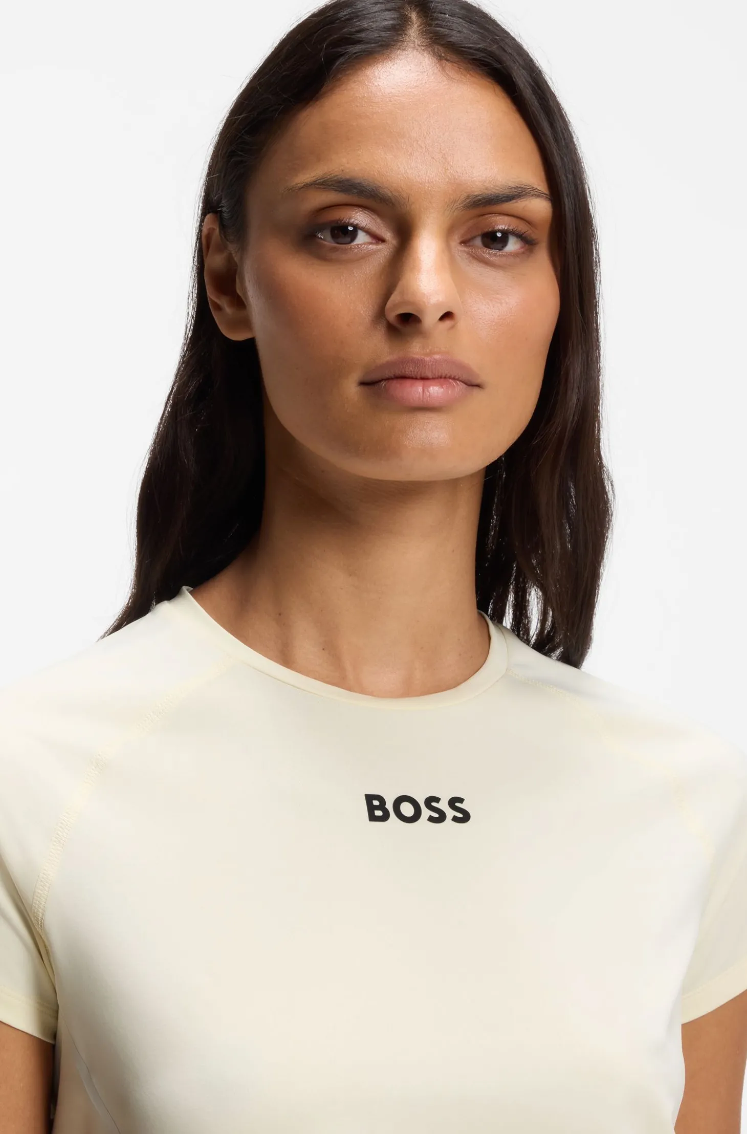 Active Slim-Fit T-Shirt mit feuchtigkeitsableitenden Eigenschaften