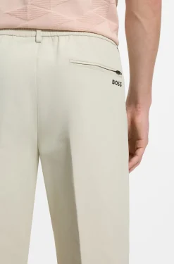Active Tapered-Fit Hose aus wasserabweisendem Stretch-Gewebe