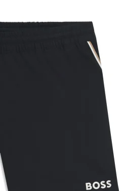 Active Tennis-Shorts aus schnell trocknendem Stretch-Gewebe