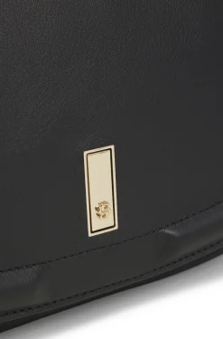 Ariell Saddle-Bag aus genarbtem Leder