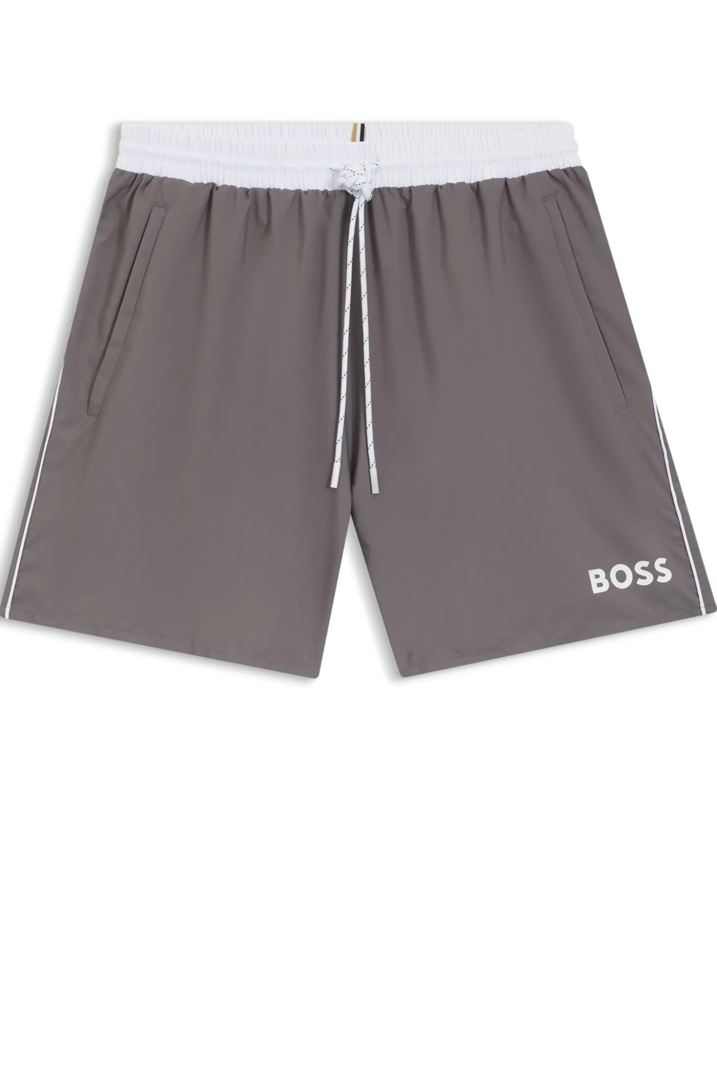 Badeshorts mit kontrastfarbenem Logo und Paspelierung