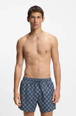 Badeshorts mit Schachbrett-Logos