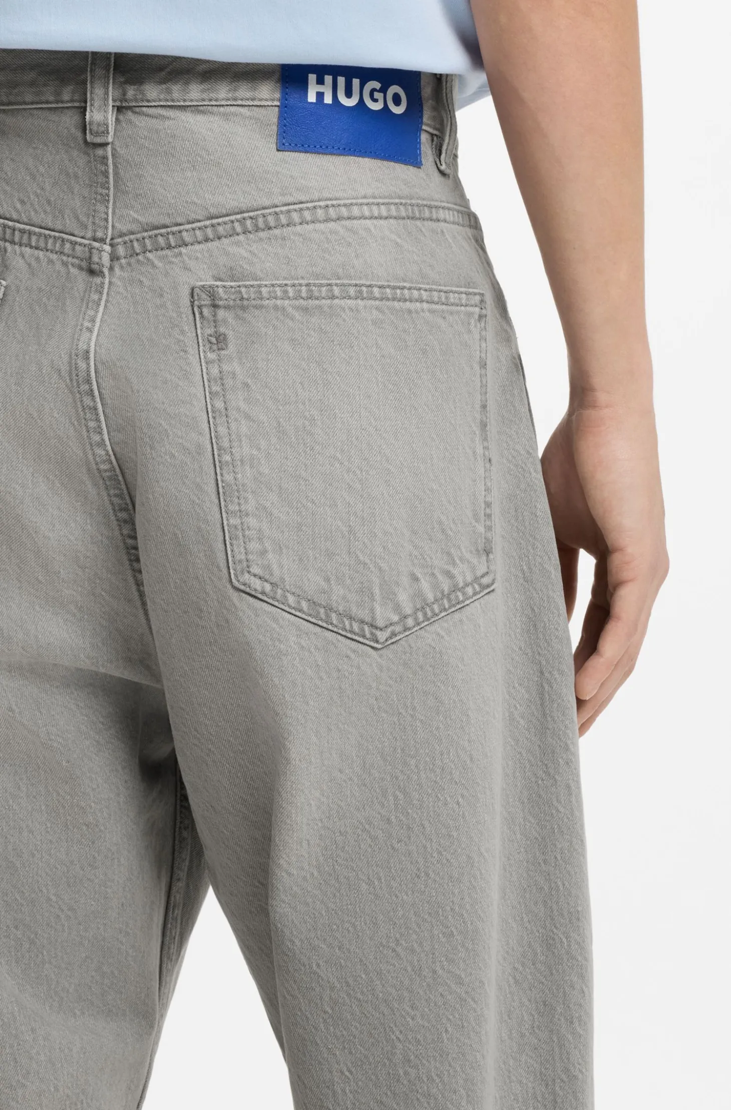 Baggy-Fit Jeans aus grauem Stone-washed-Denim