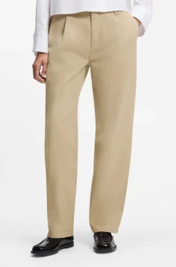 Baumwollhose mit niedrigem Bund und Gürteldetail aus Paracord