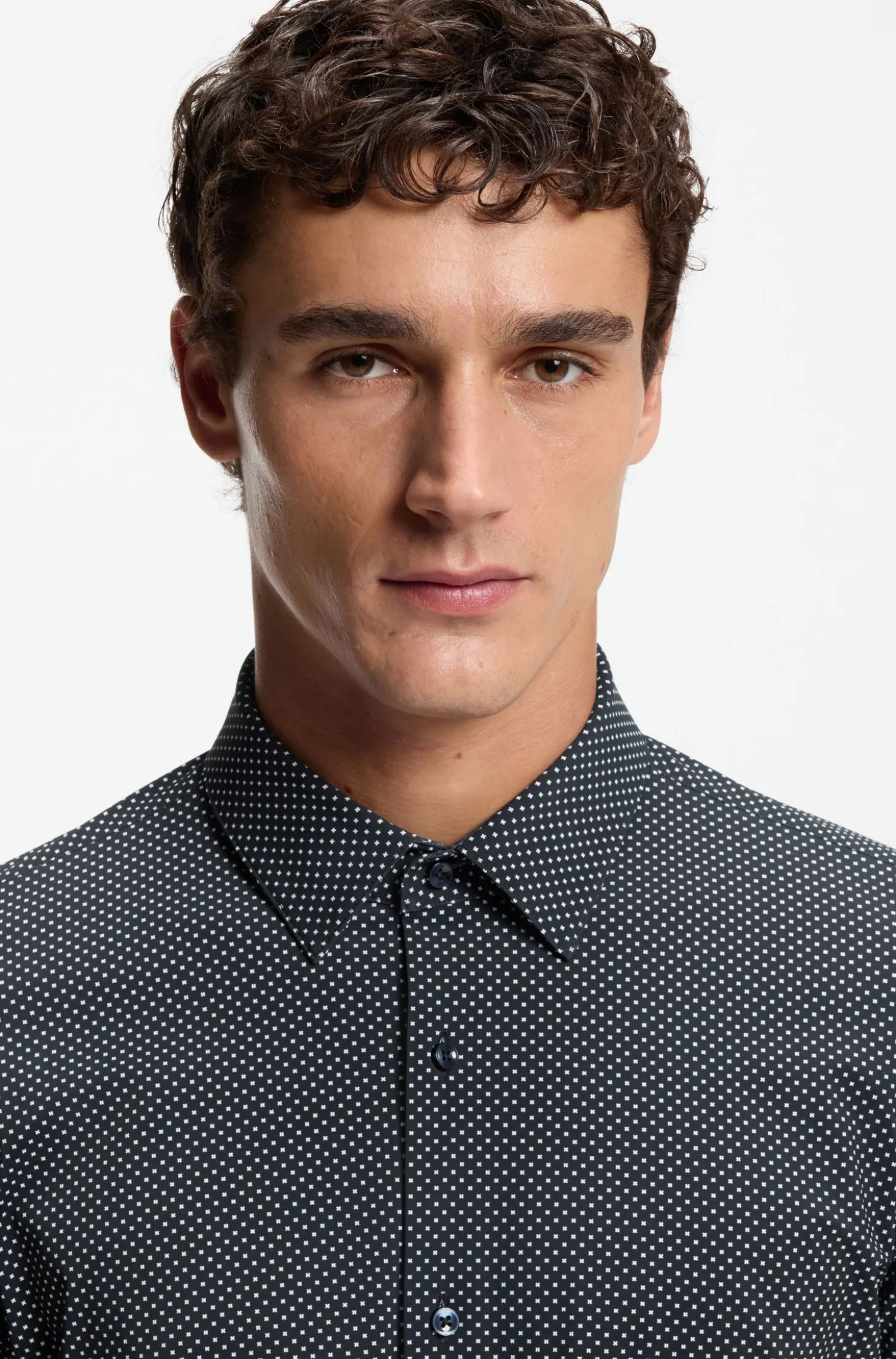 Bedrucktes Slim-Fit Hemd aus Performance-Stretch-Jersey