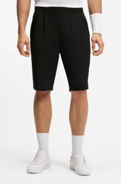 Bügelleichte Shorts mit Bundfalten vorn