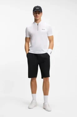 Bügelleichte Shorts mit Bundfalten vorn