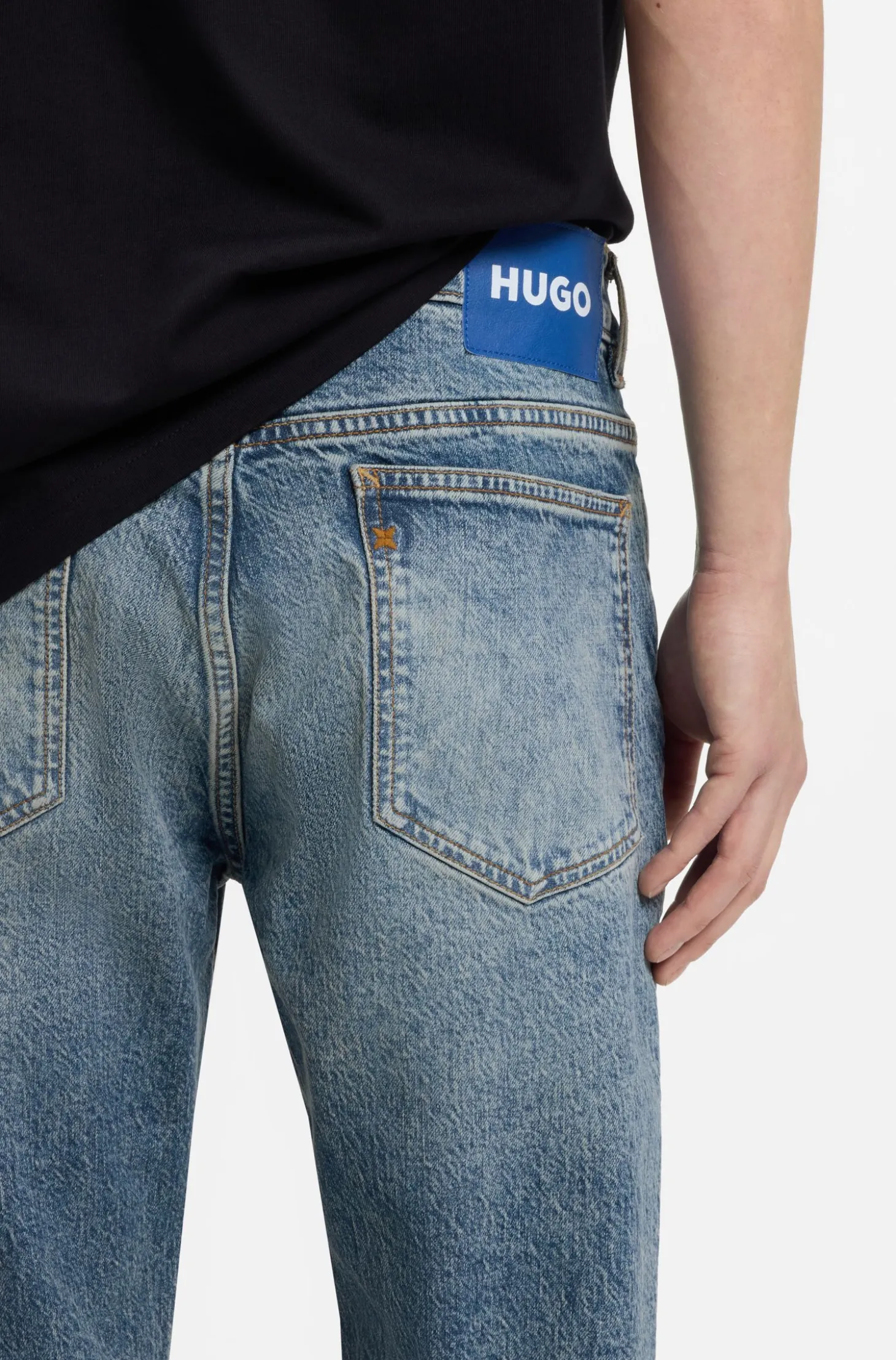 Blaue Slim-Fit Jeans aus Stretch-Denim mit Stone-washed-Finish