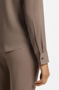 Bluse aus Stretch-Seide mit gerafften Details