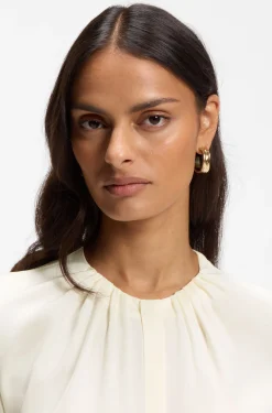 Bluse aus Stretch-Seide mit gerafften Details