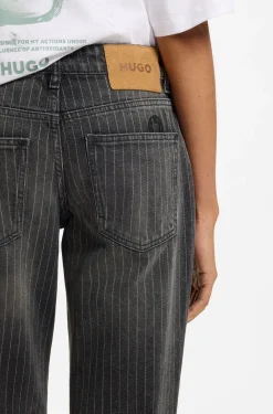 Bootcut-Jeans mit mittlerem Bund aus Baumwollmischung mit feinen Längsstreifen