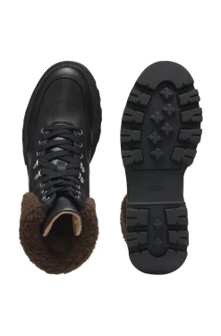 Boots aus Leder mit Kunstfellbesatz