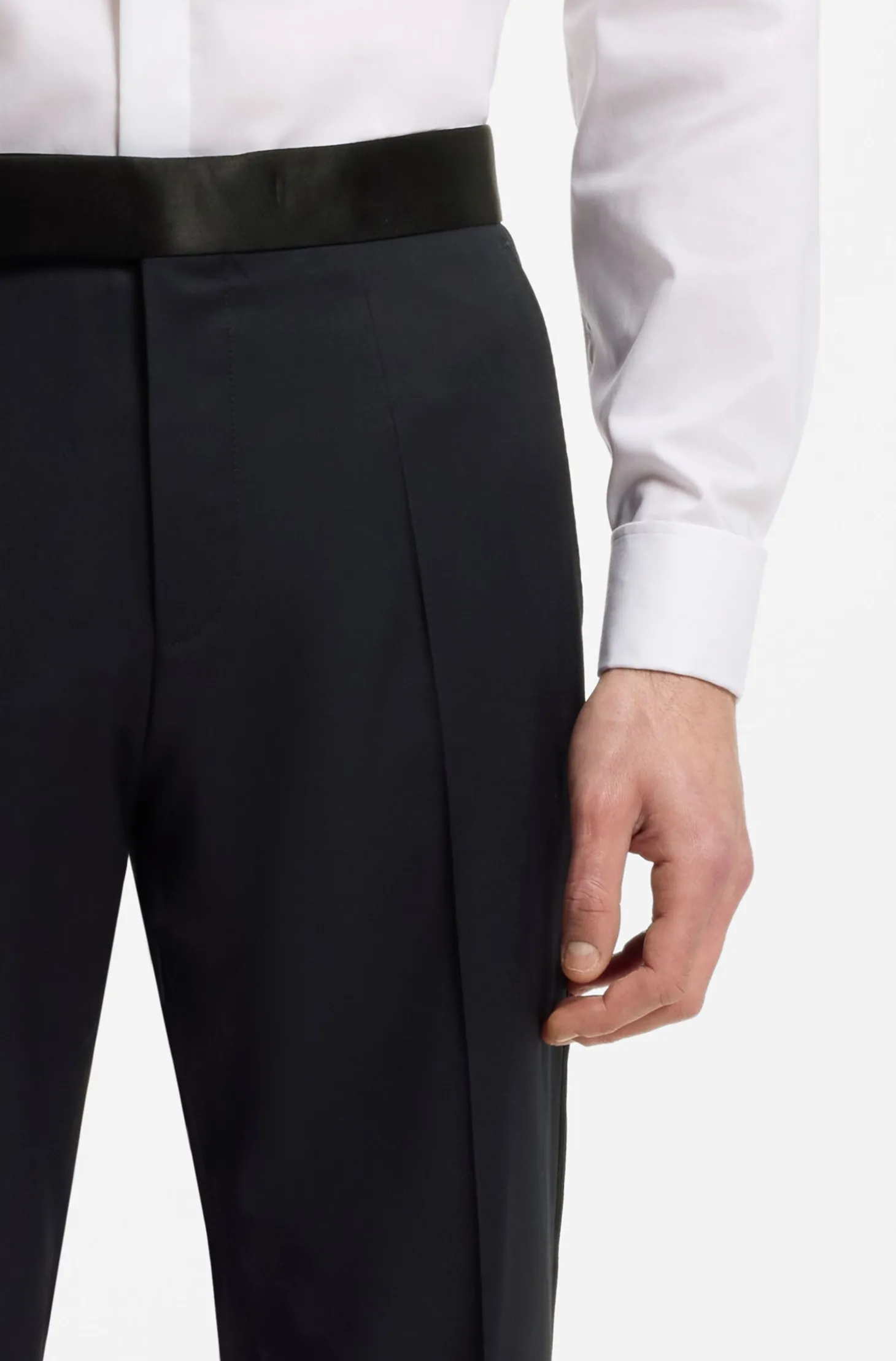 BOSS ONE Slim-Fit Smoking-Hose aus Schurwoll-Serge