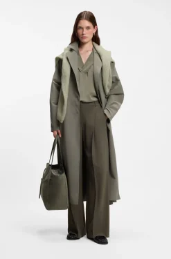 BOSS REVERS Tote Bag aus Veloursleder mit geflochtenem Gurt
