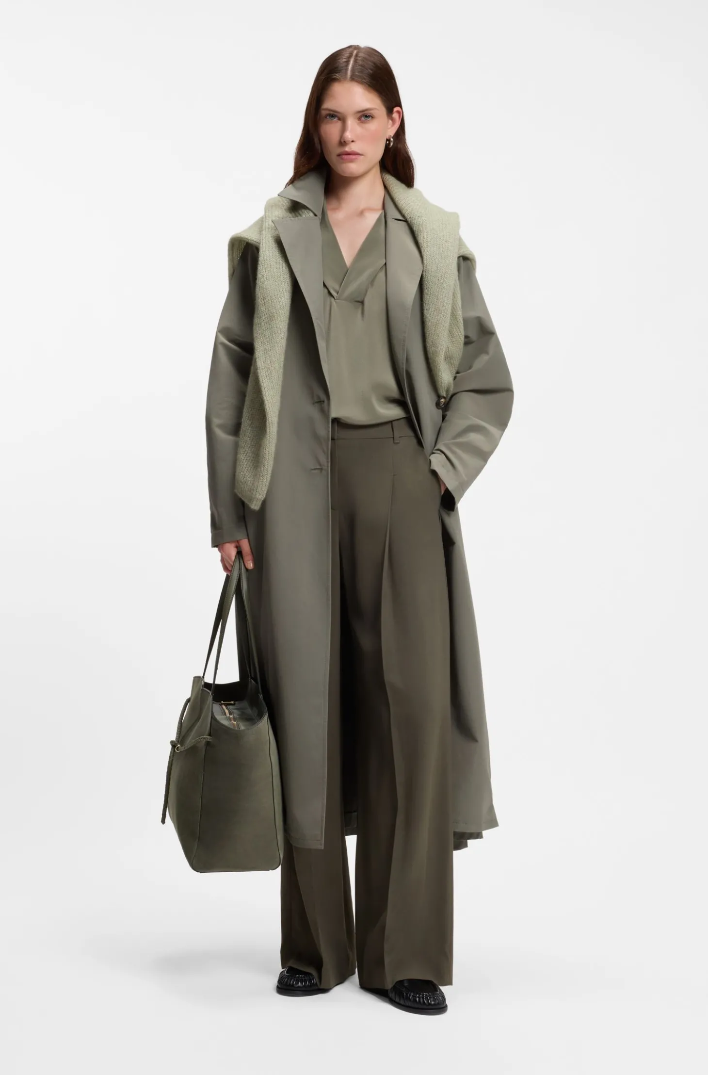 BOSS REVERS Tote Bag aus Veloursleder mit geflochtenem Gurt