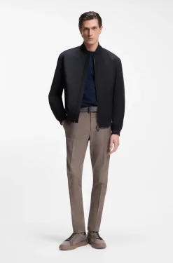 BOSS x ASTON MARTIN Bomberjacke aus wasserabweisendem Twill