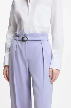 Bundfaltenhose mit Gürtel