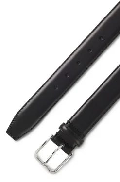 Business-Ledergürtel mit polierter silberner Schließe