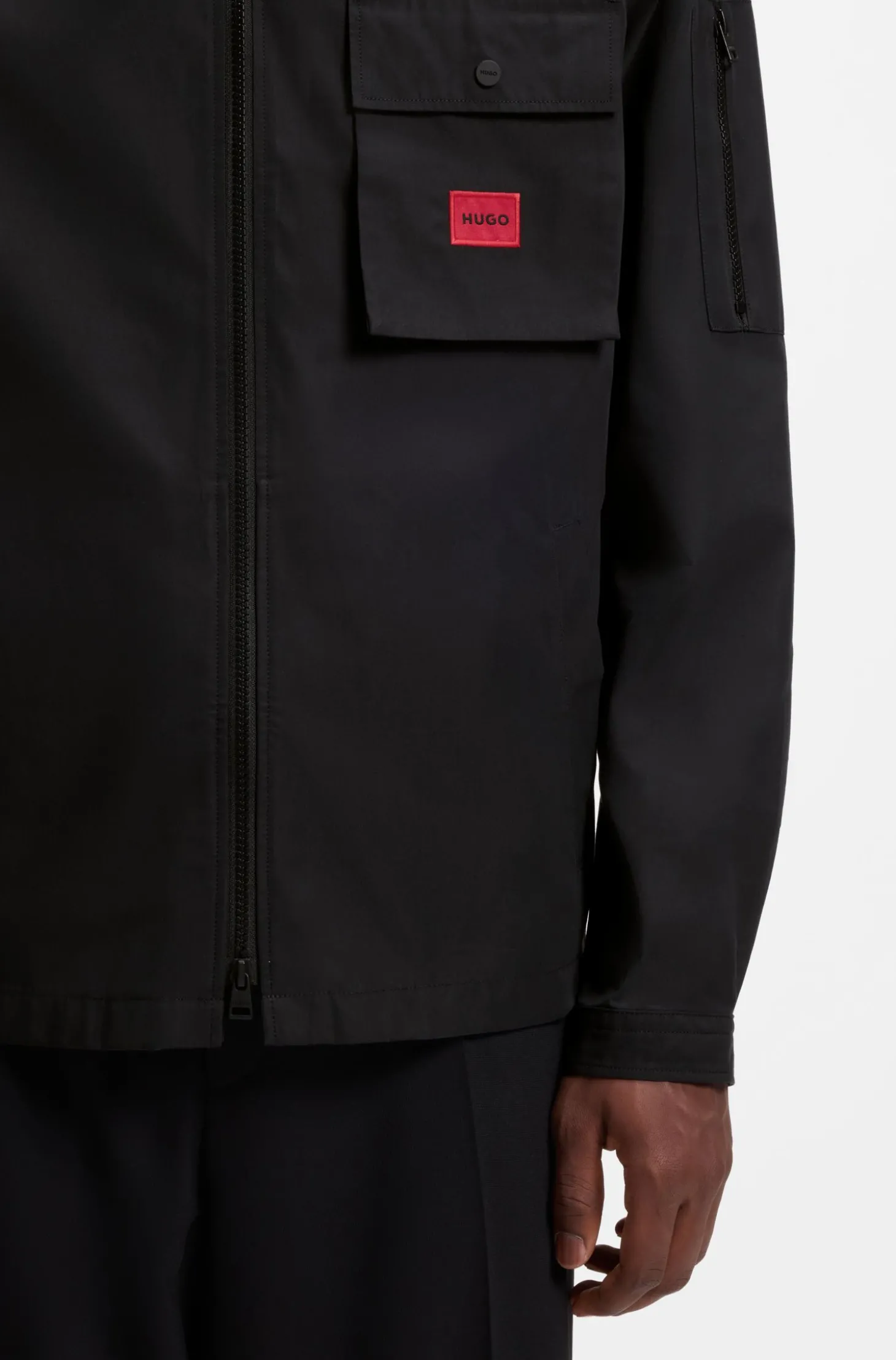 Canvas-Overshirt aus Baumwoll-Mix mit Reißverschluss und Logo-Label