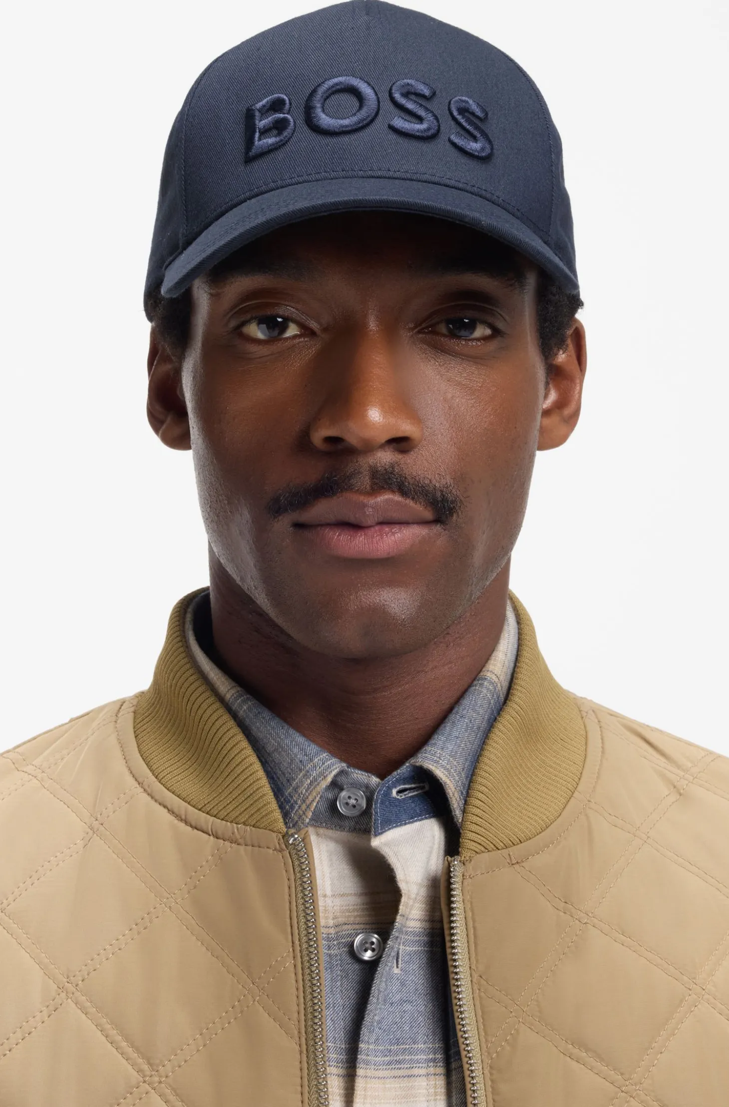 Cap aus Baumwoll-Twill mit Logo-Stickerei