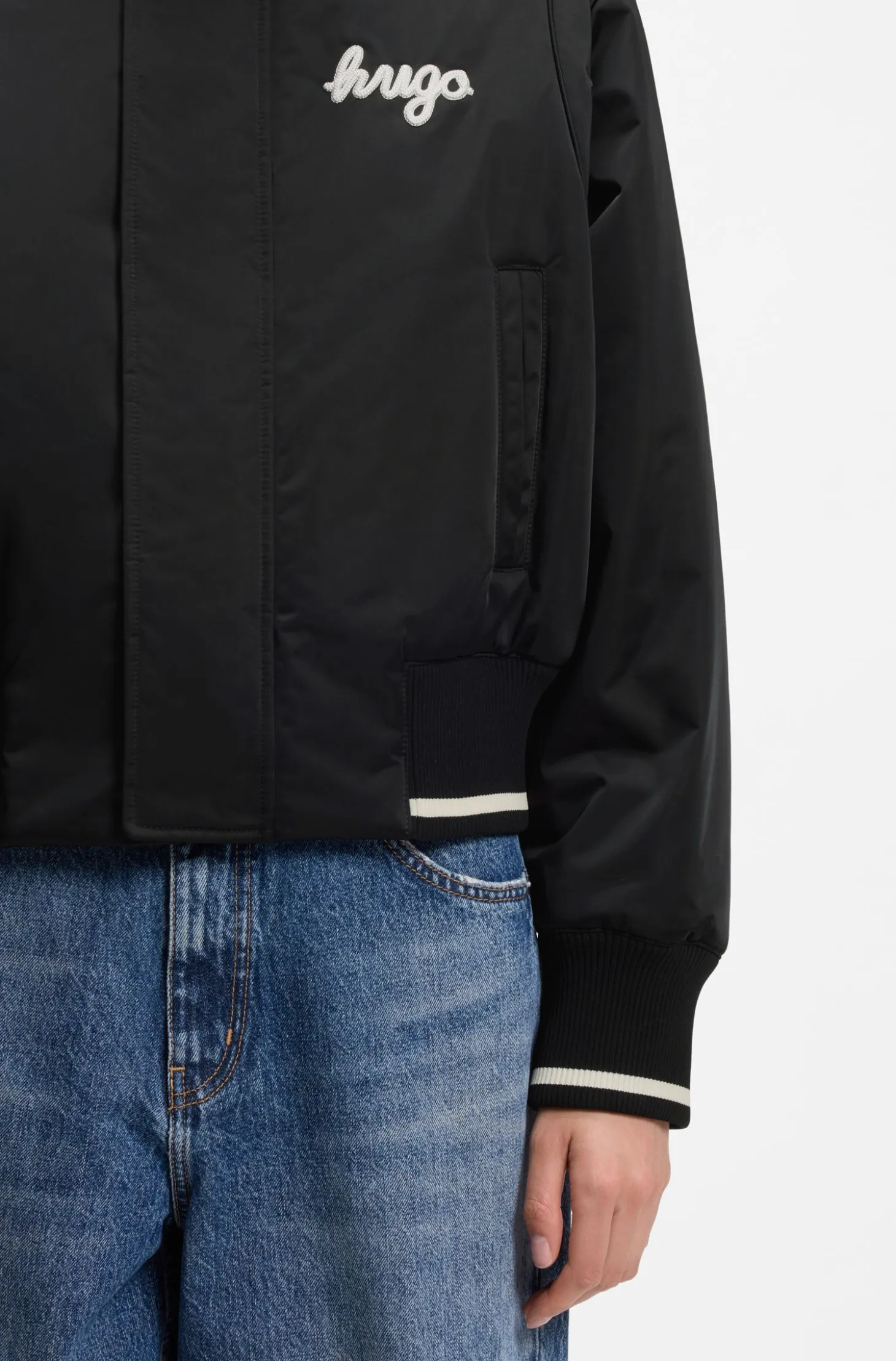 College-Blouson aus Satin mit komfortabler Wattierung