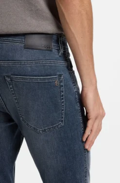 Delaware Schwarzblaue Slim-Fit Jeans aus bequemem Stretch-Denim