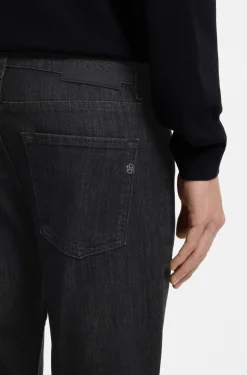 Delaware Slim-Fit Jeans aus knitterfreiem Denim in Grau