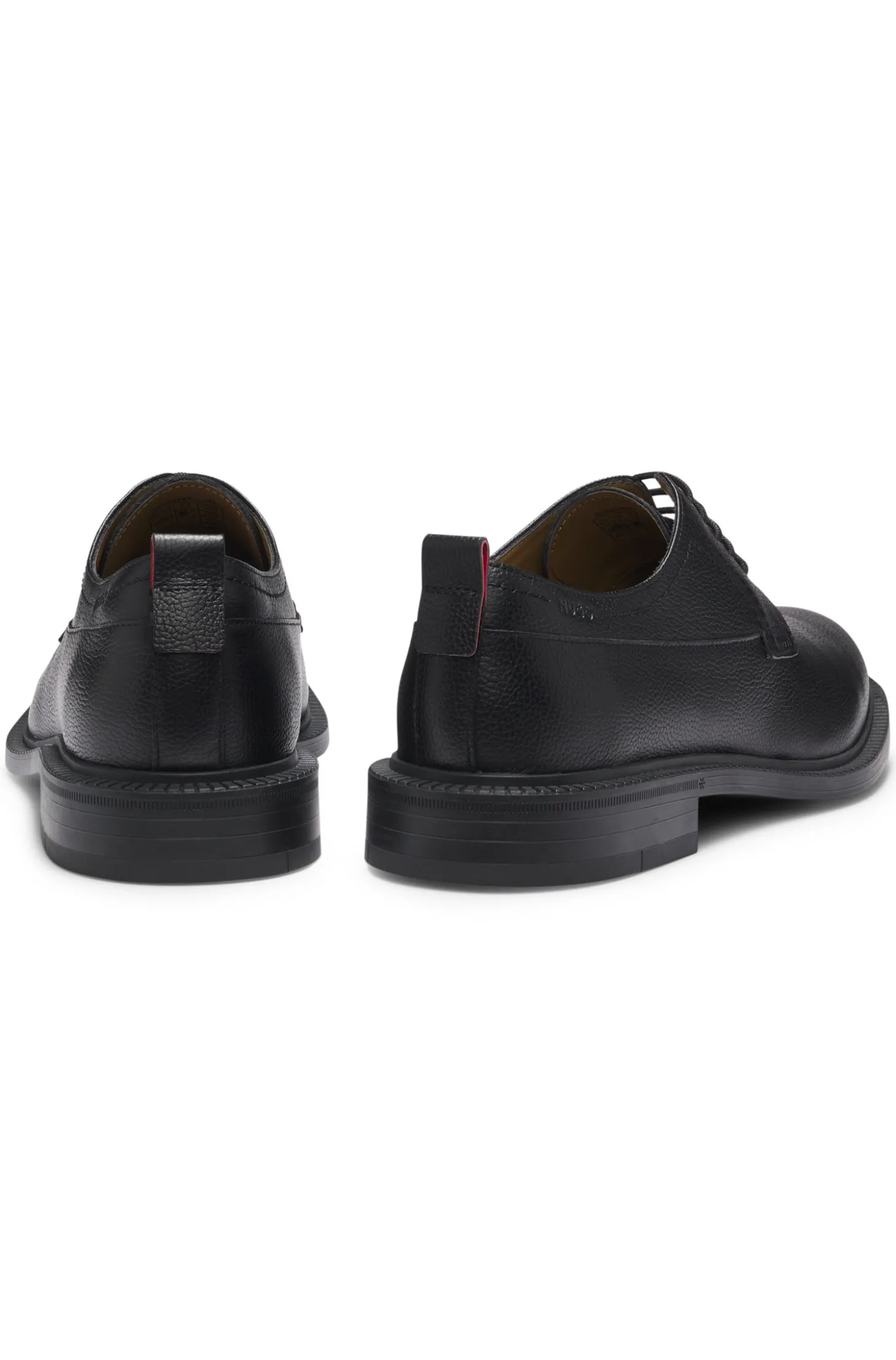 Derbys aus genarbtem Leder