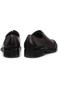 Derbys aus Leder mit Brogue-Details