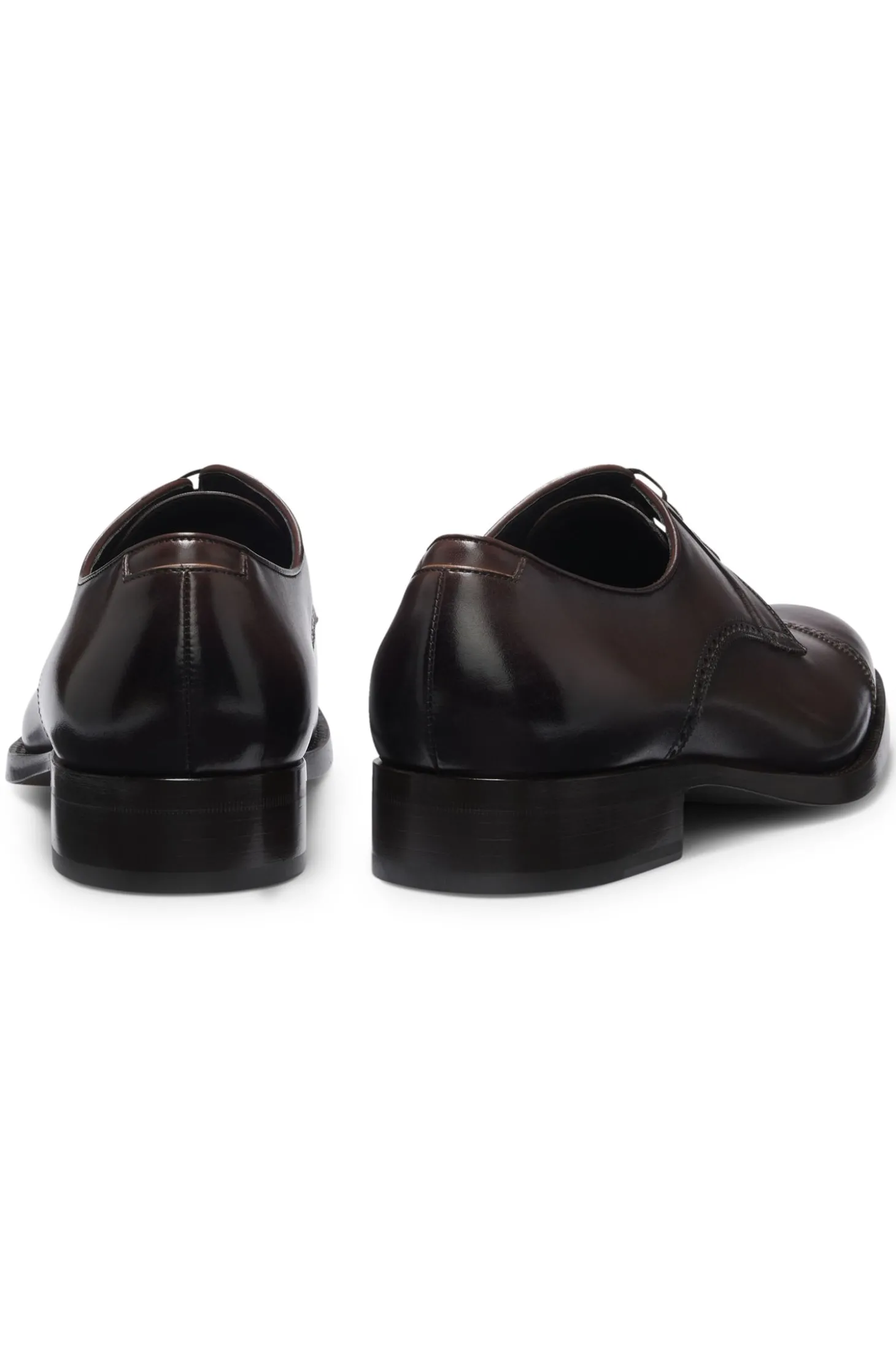 Derbys aus Leder mit Brogue-Details