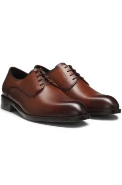 Derbys aus Leder mit Nahtdetails