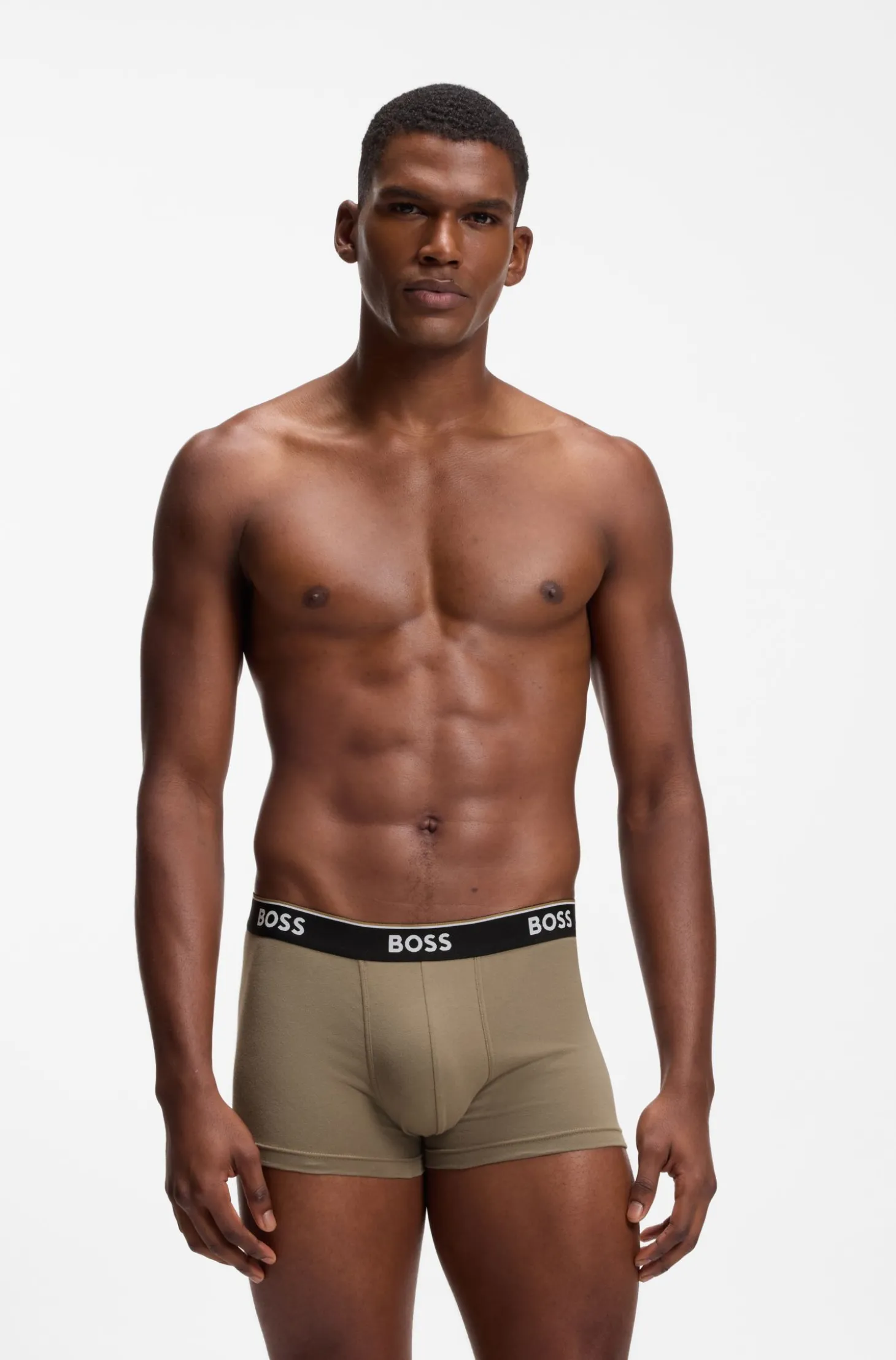 Dreierpack eng anliegende Boxershorts mit kurzem Bein aus Baumwolle mit Logo-Bund