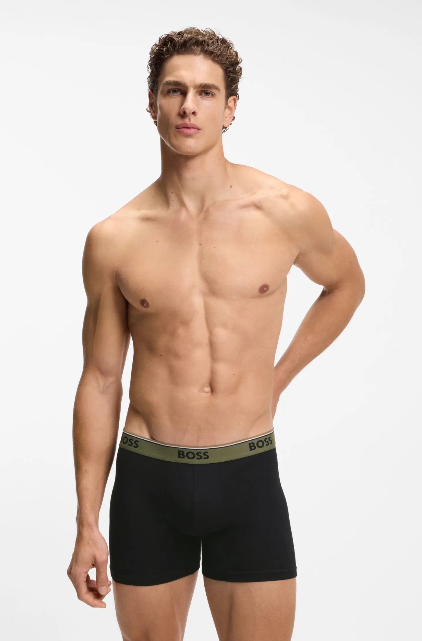 Dreierpack eng anliegende Boxershorts aus Stretch-Baumwolle mit Logos am Bund