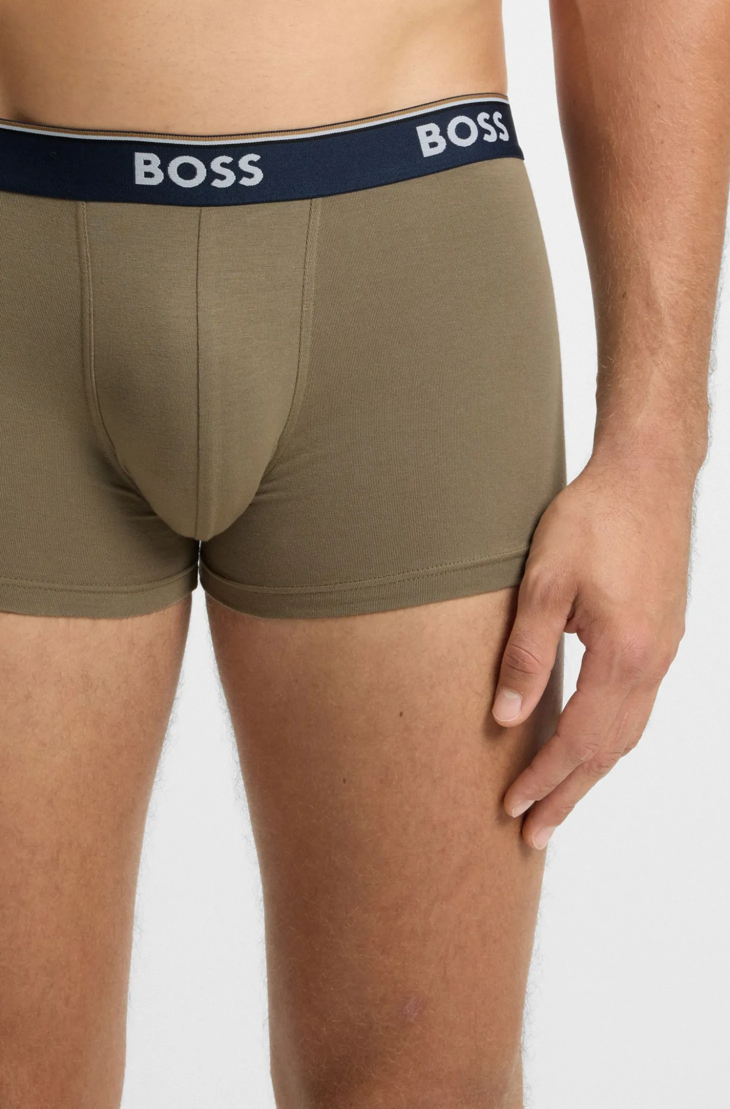Dreierpack eng anliegende Boxershorts mit kurzem Bein aus Baumwolle mit Logo-Bund