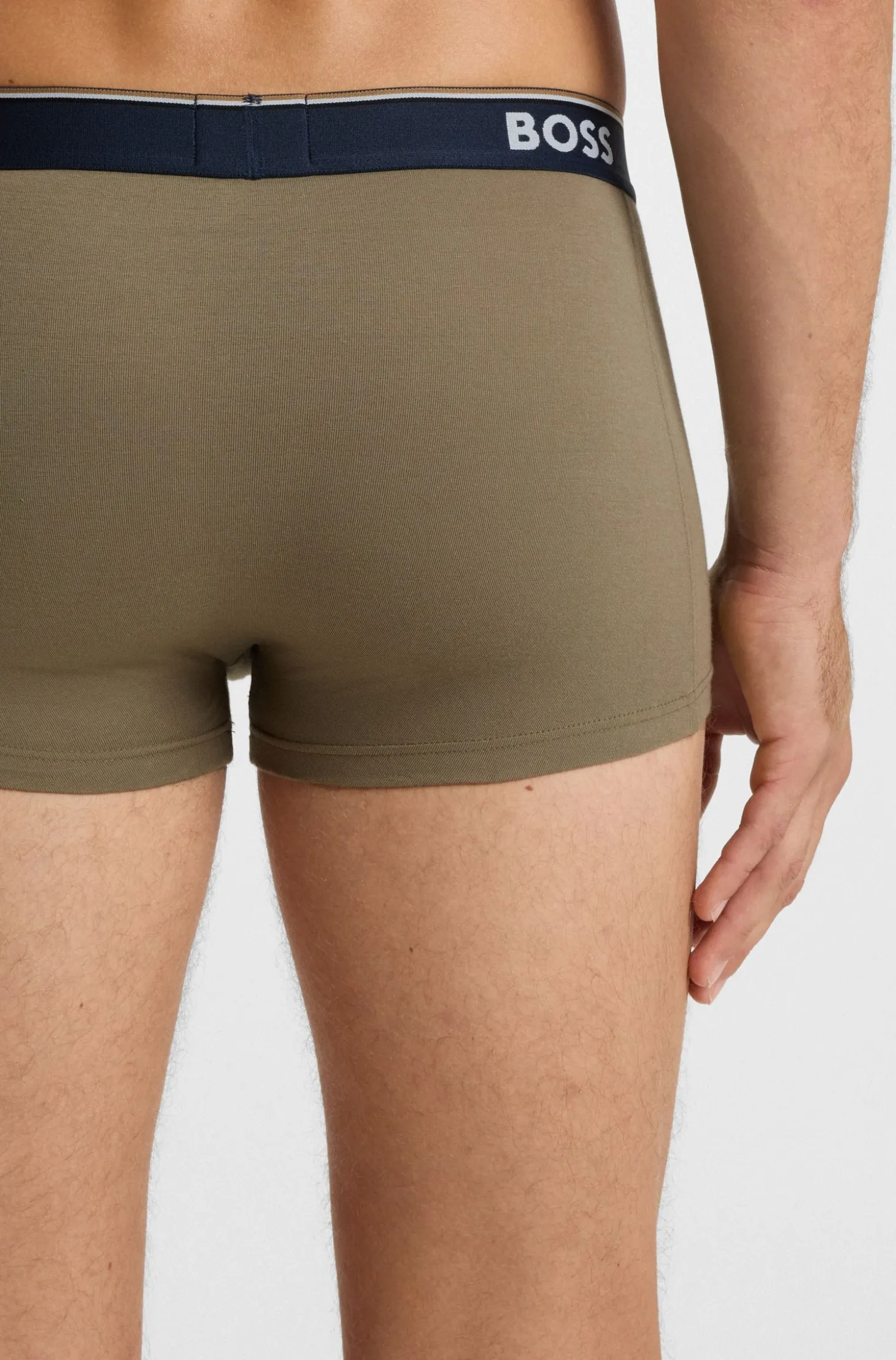 Dreierpack eng anliegende Boxershorts mit kurzem Bein aus Baumwolle mit Logo-Bund