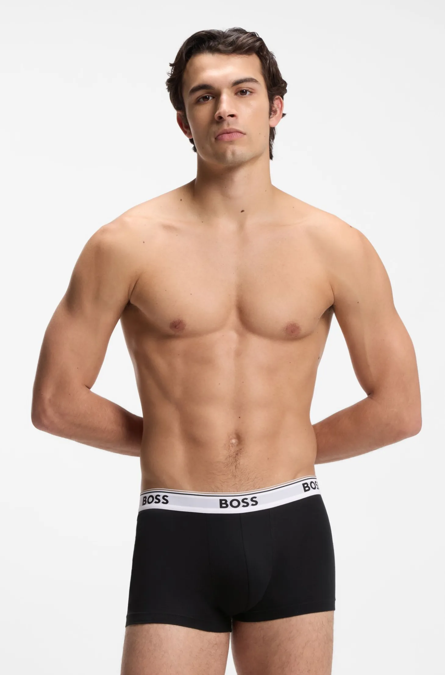 Dreierpack eng anliegende Boxershorts mit kurzem Bein aus Baumwolle mit Logo-Bund