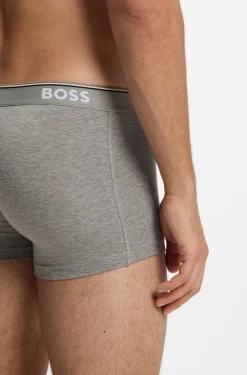 Eng anliegende Boxershorts aus Stretch-Baumwolle mit kurzem Bein und fortlaufenden Logos