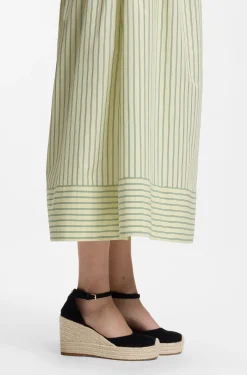 Espadrilles aus Veloursleder mit Keilsohle