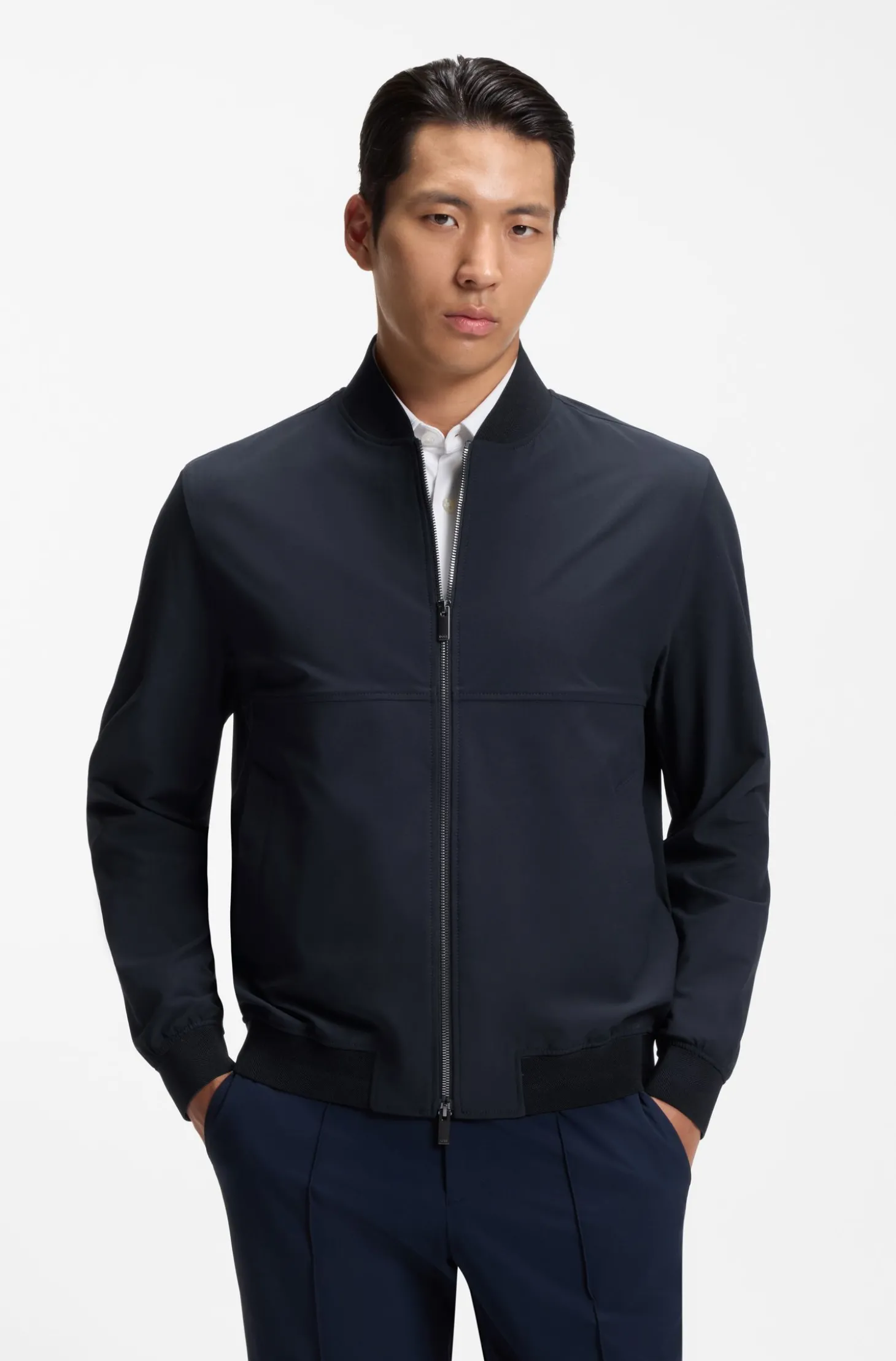Filigran gemustertes Slim-Fit Sakko aus Stretch-Gewebe