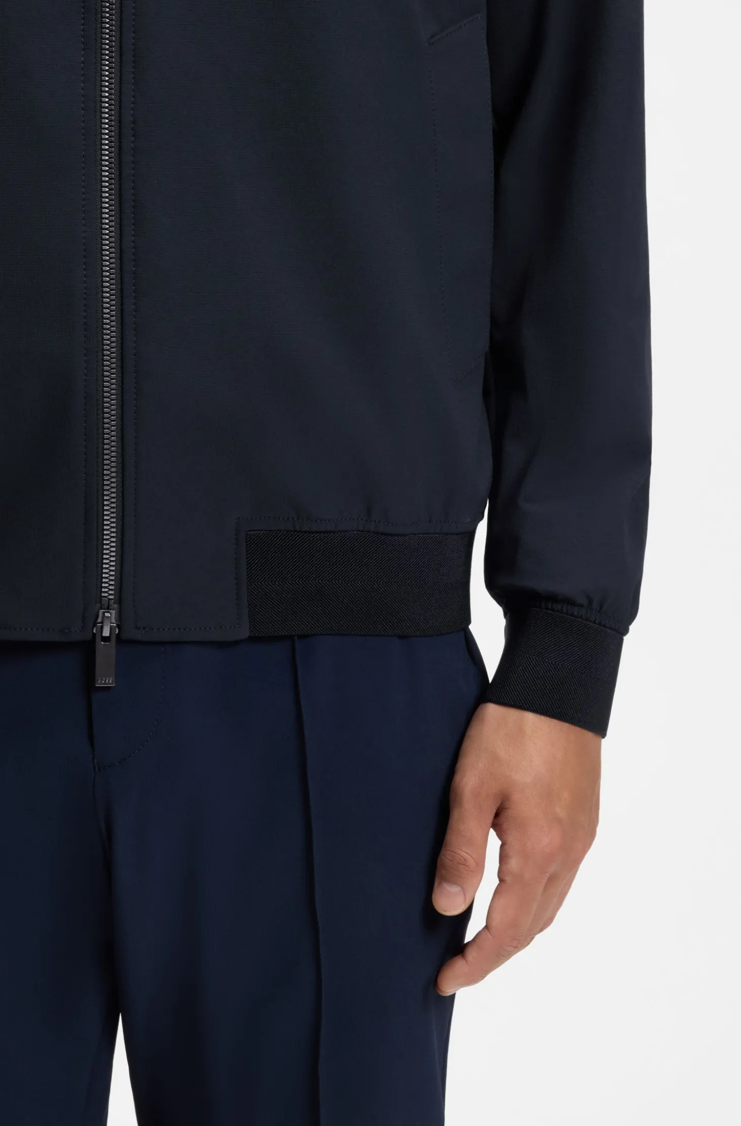 Filigran gemustertes Slim-Fit Sakko aus Stretch-Gewebe