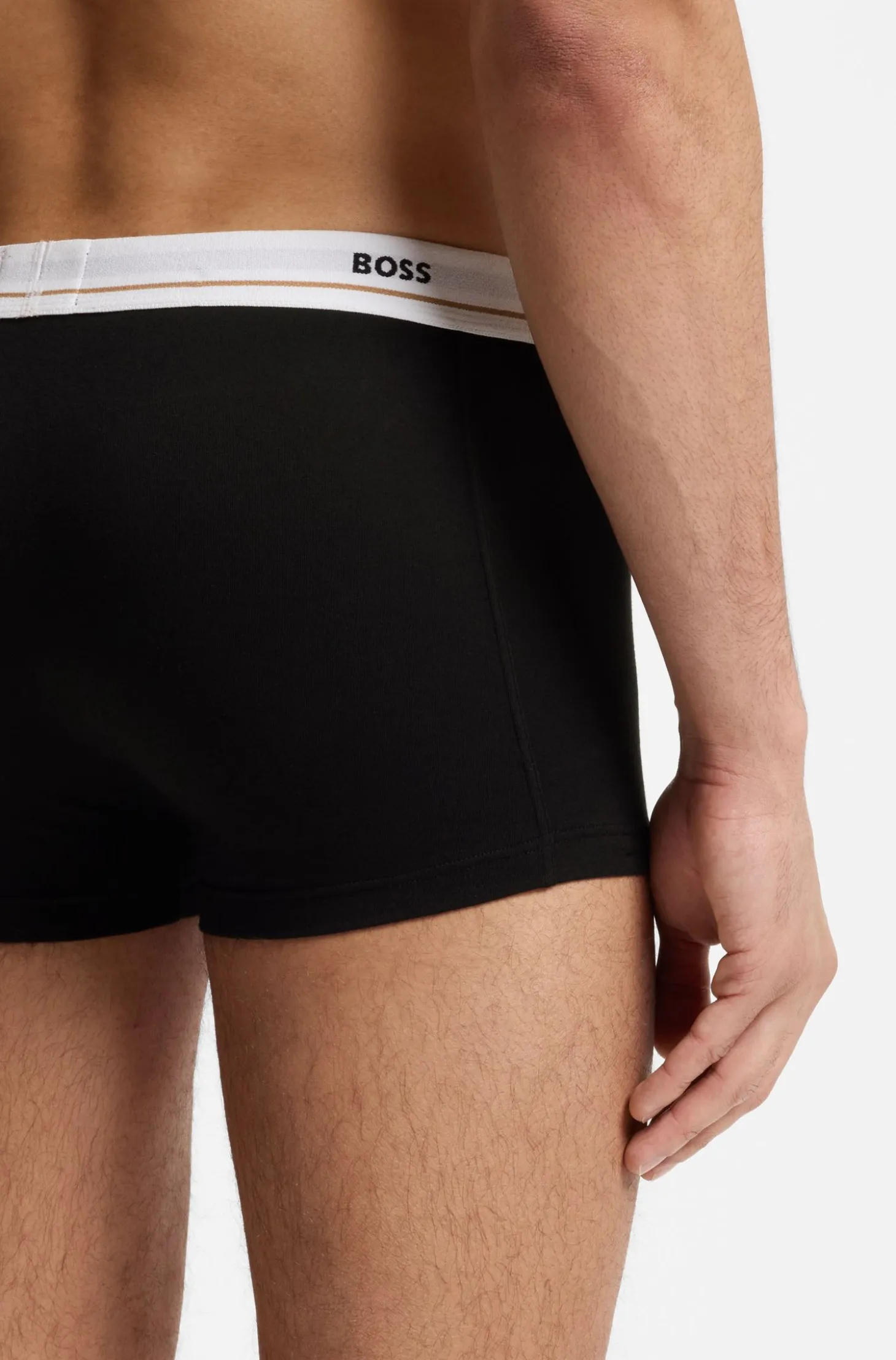 Fünferpack eng anliegende Boxershorts mit kurzem Bein aus Stretch-Baumwolle mit Logos am Bund