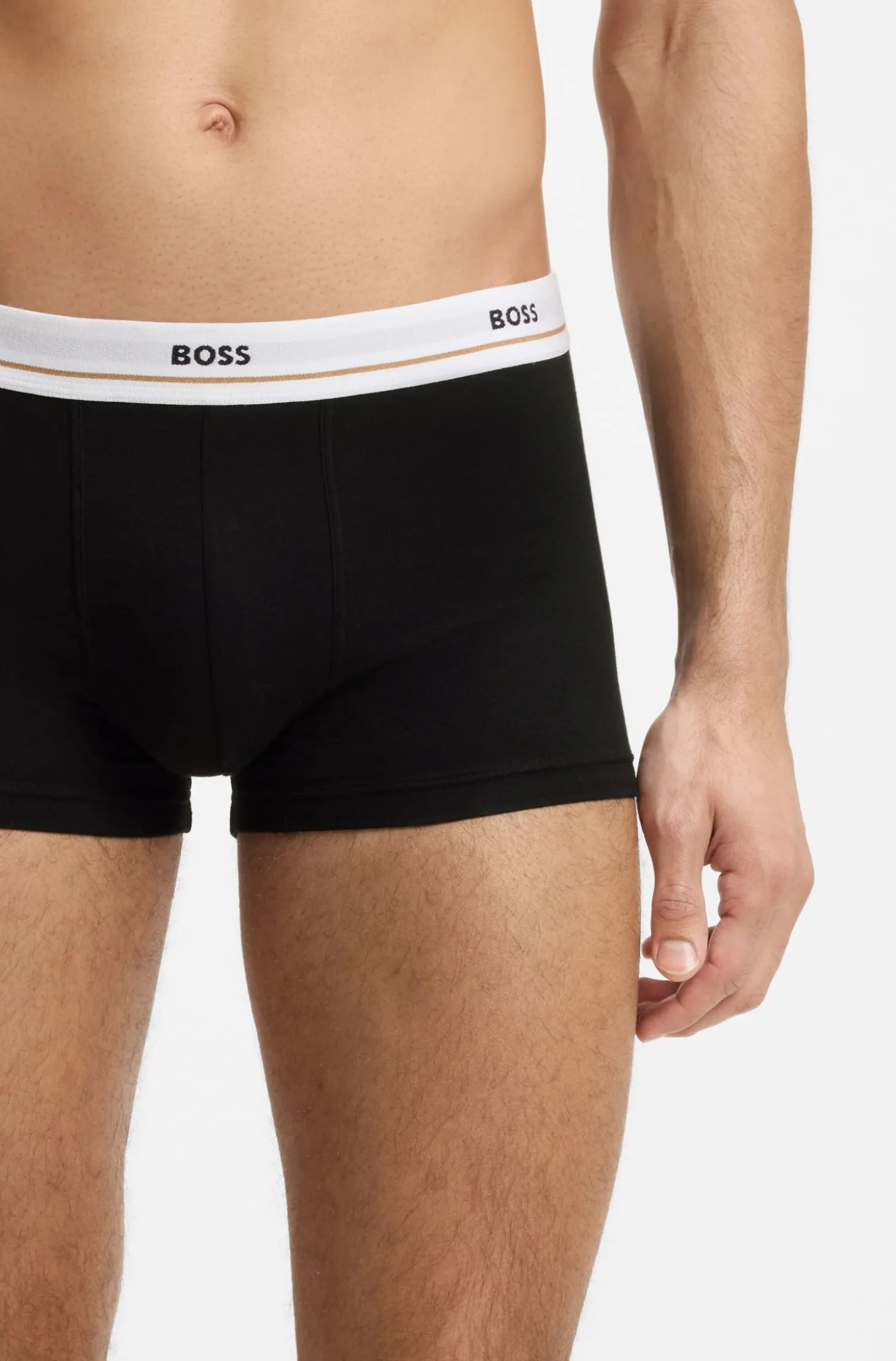 Fünferpack eng anliegende Boxershorts mit kurzem Bein aus Stretch-Baumwolle mit Logos am Bund