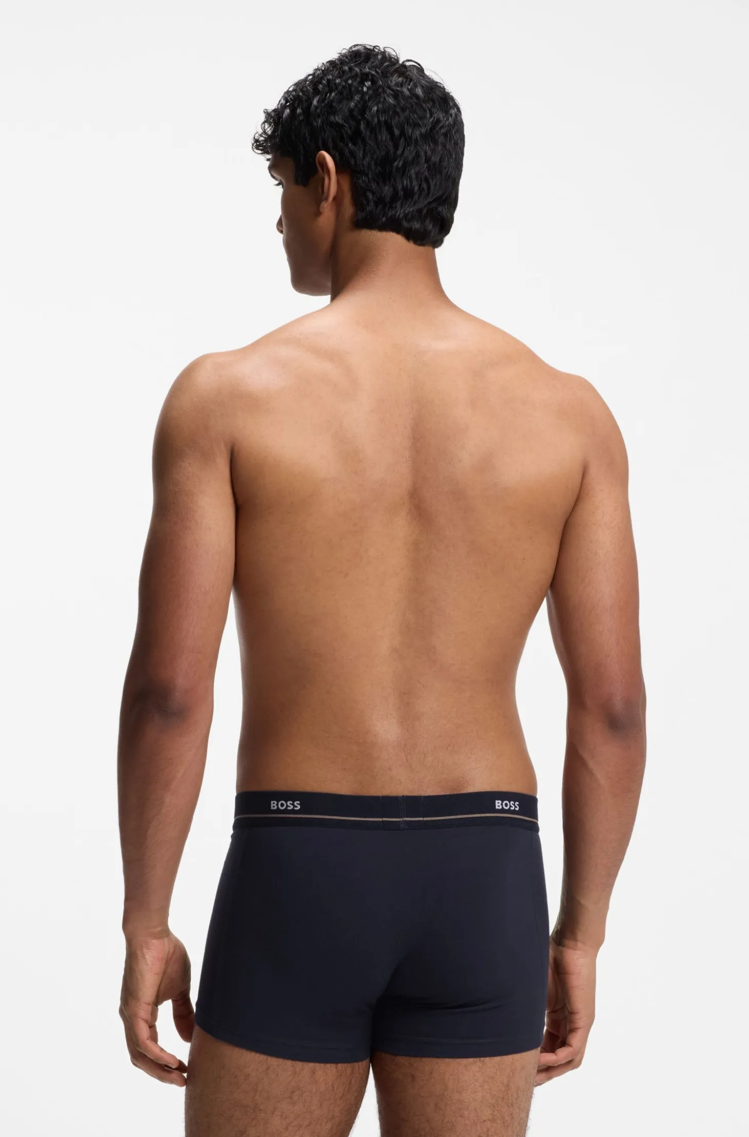 Fünferpack eng anliegende Boxershorts mit kurzem Bein aus Stretch-Baumwolle mit Logos am Bund