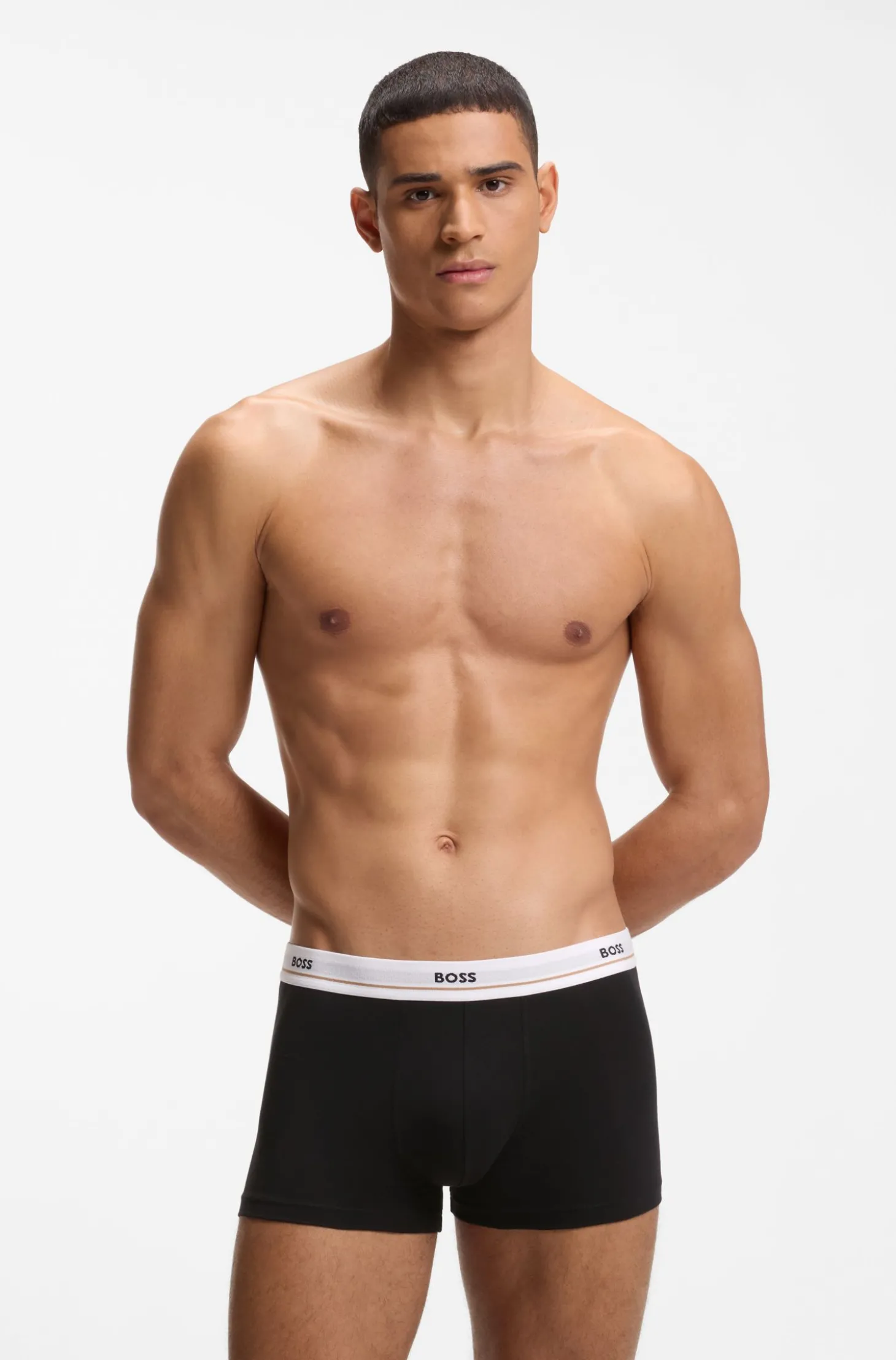 Fünfer-Pack eng anliegende Boxershorts aus Stretch-Baumwolle mit kurzem Bein und Logos am Bund