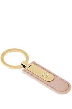 Genarbter nudefarbener Schlüsselanhänger mit goldfarbenem Double-B-Metalldetail