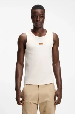 Geripptes Tanktop mit Logo-Badge aus Veloursleder