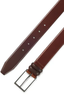 Gürtel aus pflanzlich gegerbtem Leder mit Metall-Details