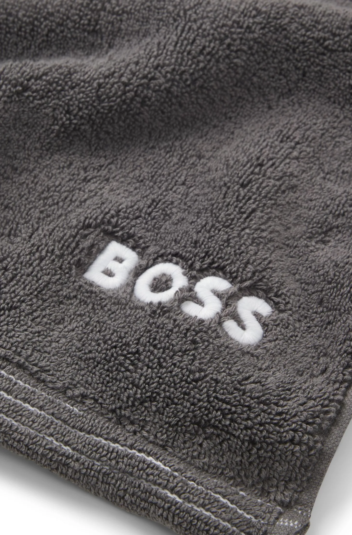 Handtuch aus Baumwolle mit Kontrast-Logo-Stickerei