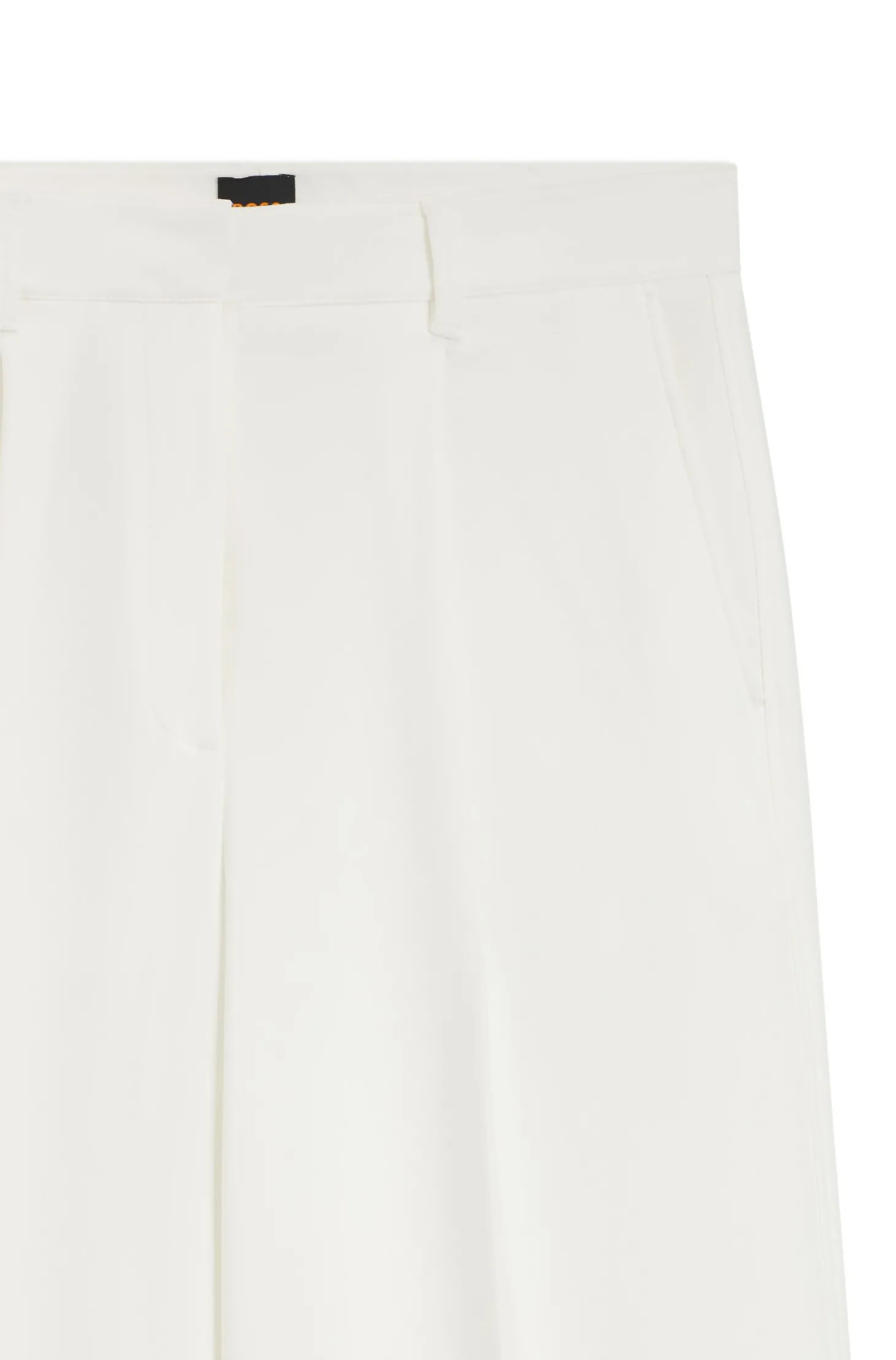 Hose aus Stretch-Gewebe mit weitem Beinverlauf